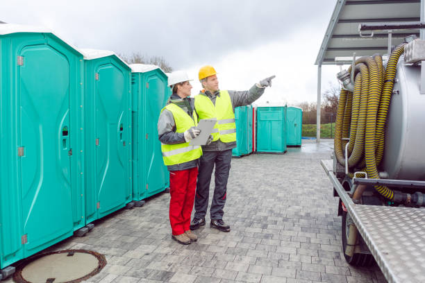 Best Deluxe Portable Toilet Rental  in Southwest Sandhill, TX